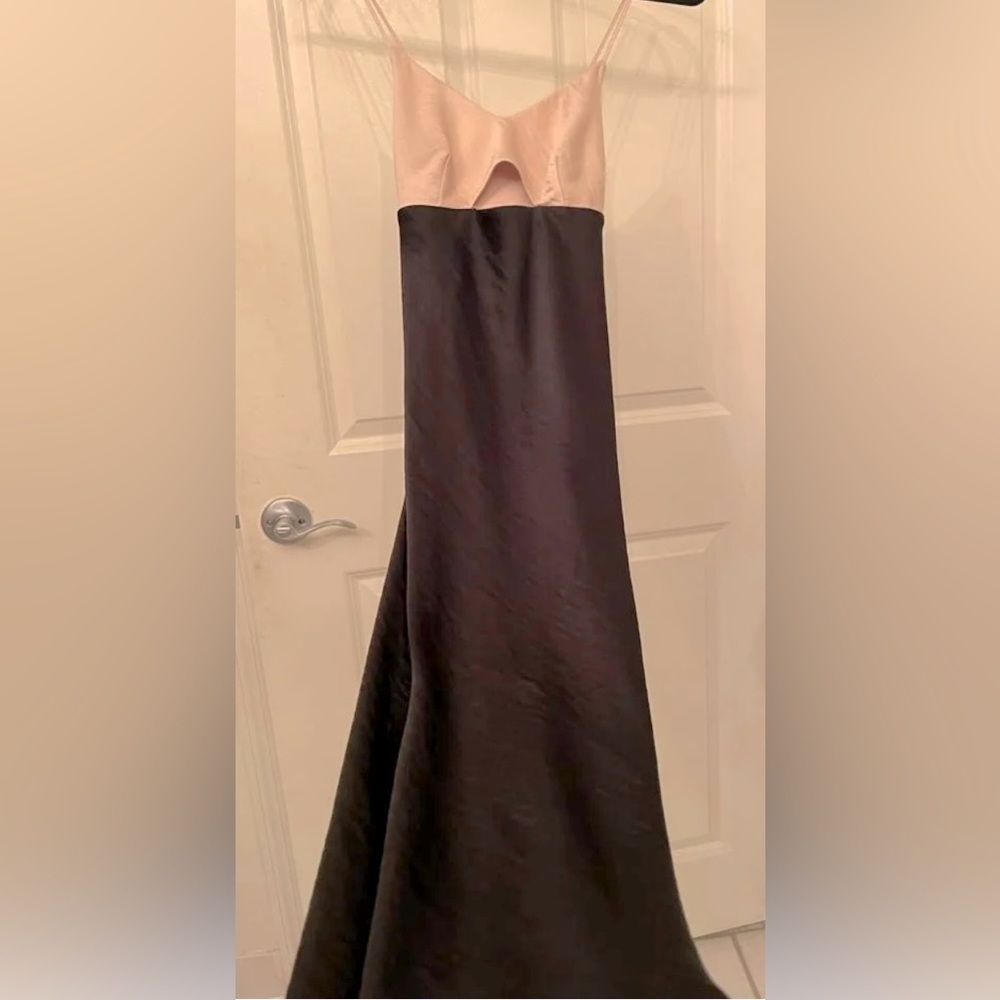 House of Harlow Black & Cream Colorblock Slip Midi Dress - M